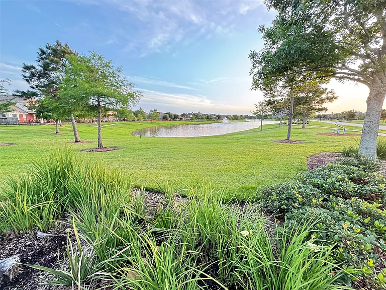 4531 Ferndale Meadows Dr — Photo 42