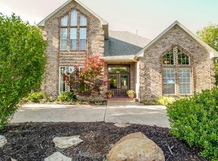 2124 Usa Dr, Plano, TX 75025