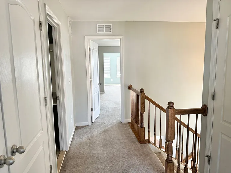 7 Coulter Ln — Photo 15