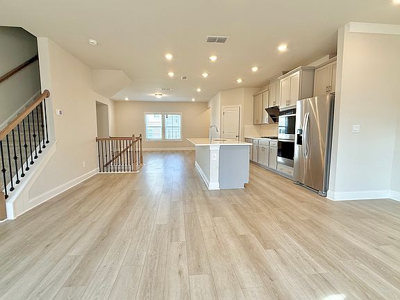 5th image of 4759 Red Lion Pl