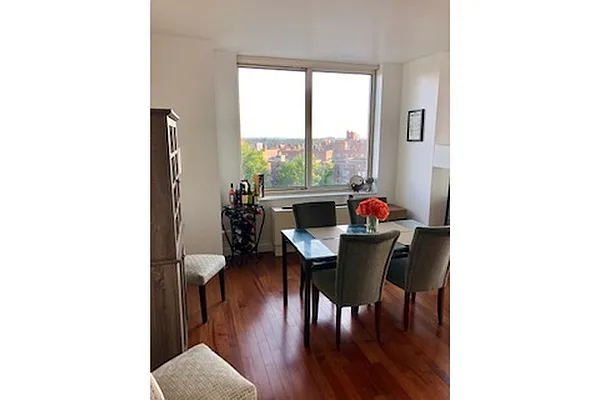 Rented by Nest Seekers International | media 18