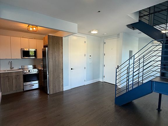 2nd image of 104 Malcolm X Blvd #4R