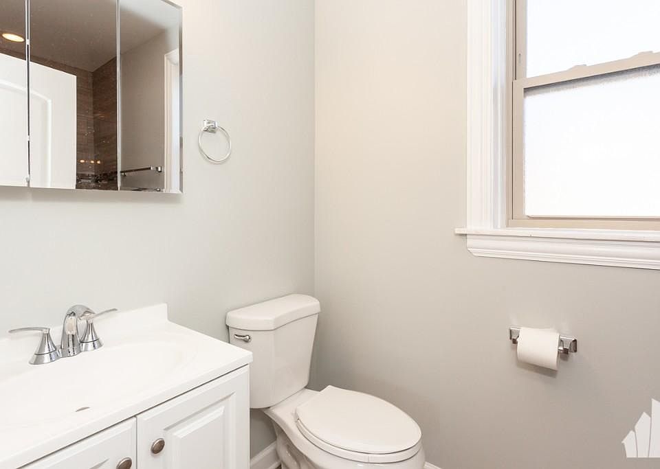 1st image of 5114 N Kimball Ave #3 L