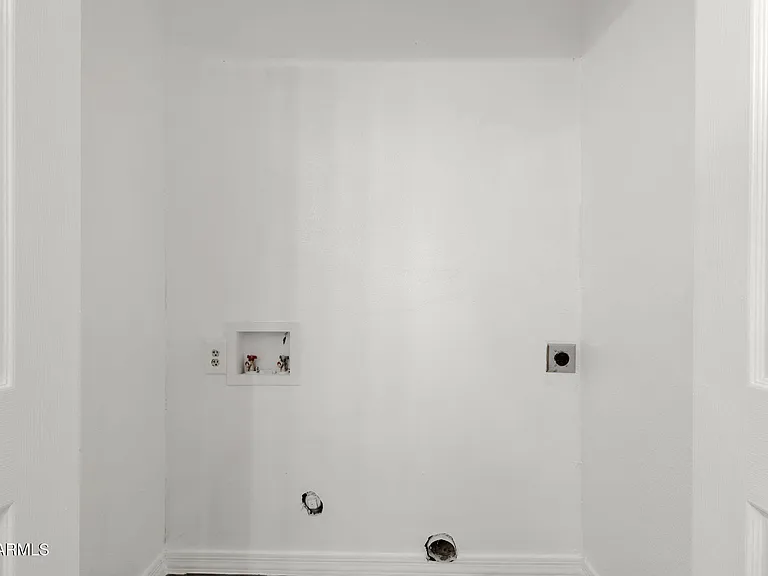 6454 E University Dr #7 — Photo 17
