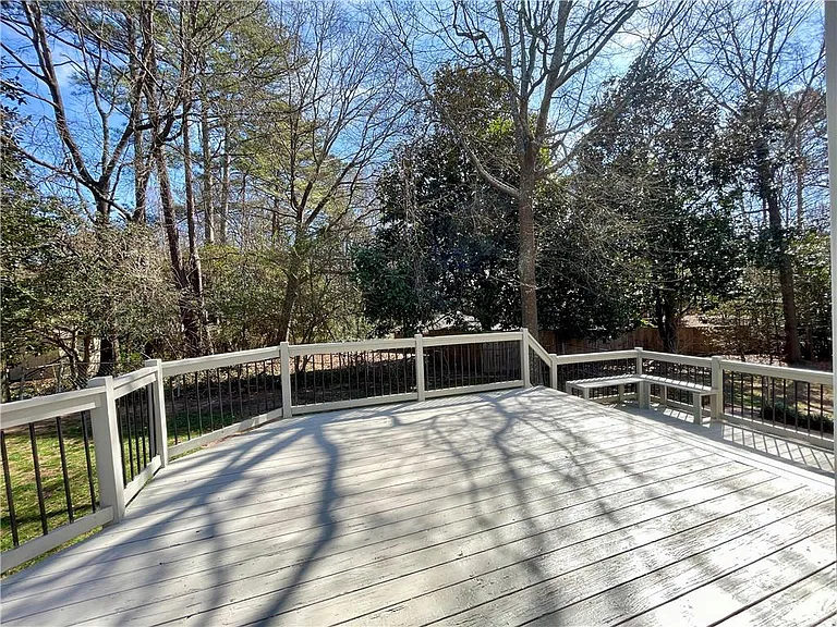1721 Emerson Ct — Photo 36