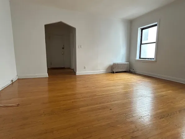 923 73rd Street image 1 of 8