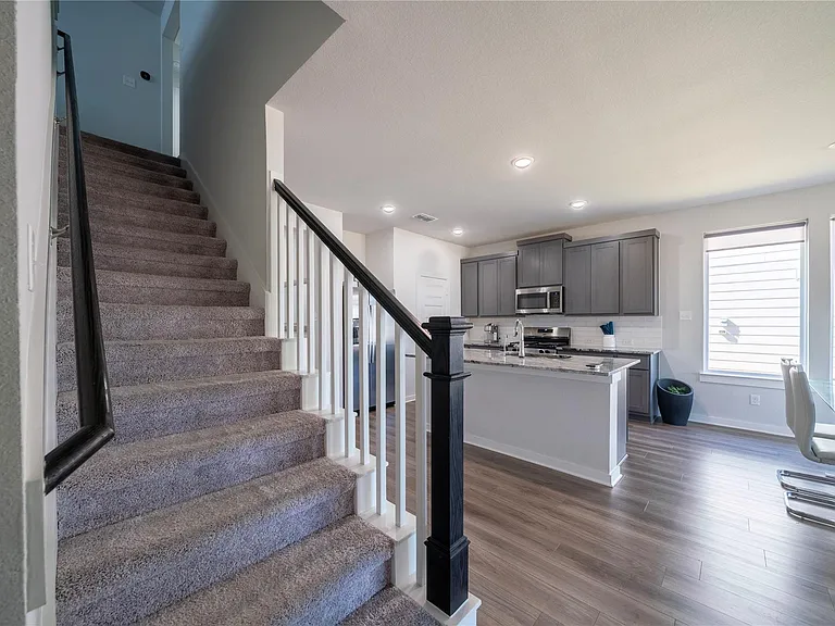 21802 Blue Daisy Ct — Photo 12