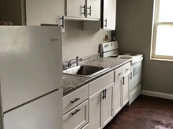 2681 Noble Rd APT 1, Cleveland, OH 44121