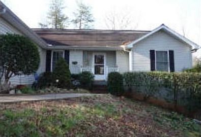 1st image of 130 Scenic Ln