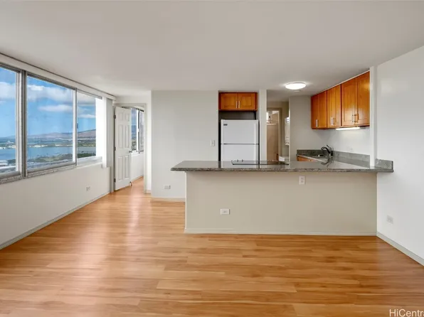 98-288 Kaonohi St APT 2902, Aiea, HI 96701
