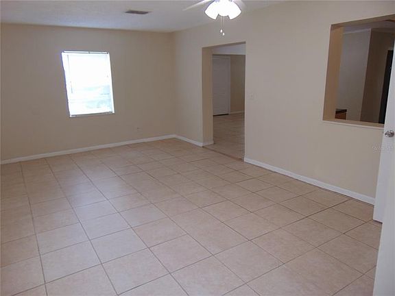 4th image of 2924 Lawrence Dr