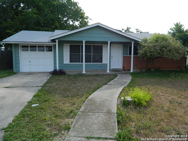 1st image of 822 Cibolo Trl