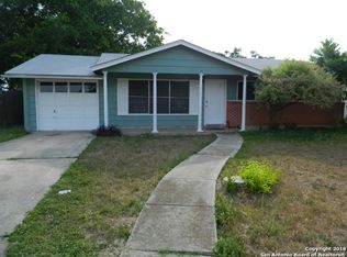 822 Cibolo Trl, Universal City, TX 78148