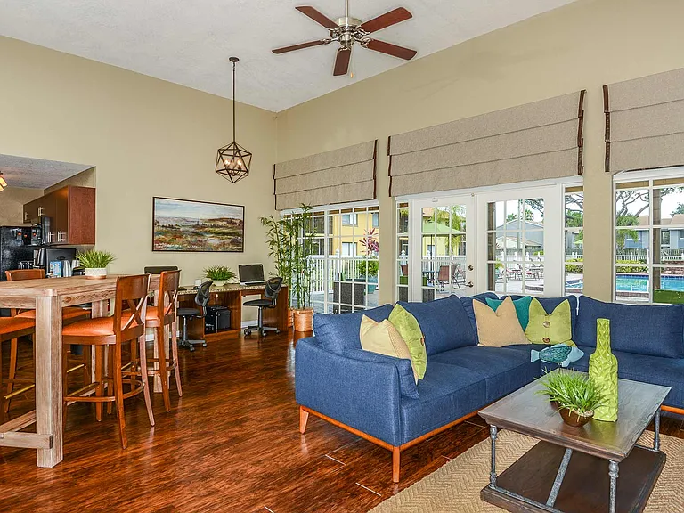 Bay Club Apartment Homes — Photo 12