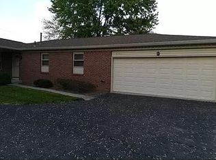 812 Linworth Rd E, Columbus, OH 43235