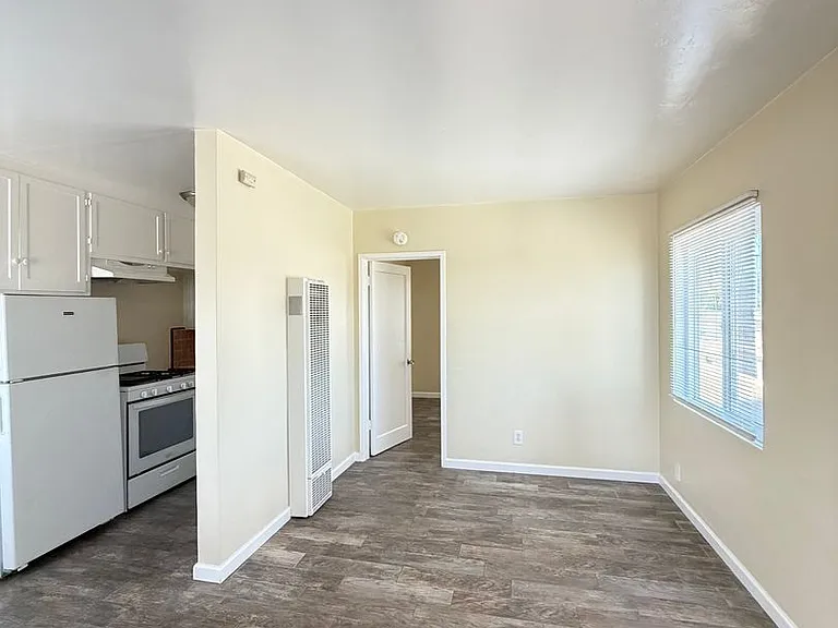 Top-Floor Corner Gem in the Heart of Normal Heights — Photo 1