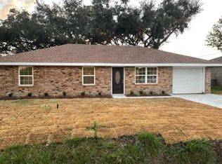 320 Magnolia Ave, La Place, LA 70068