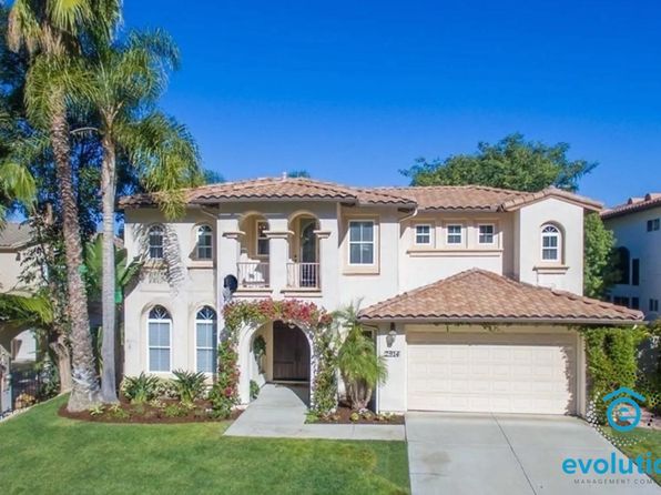 2914 Carrillo Way