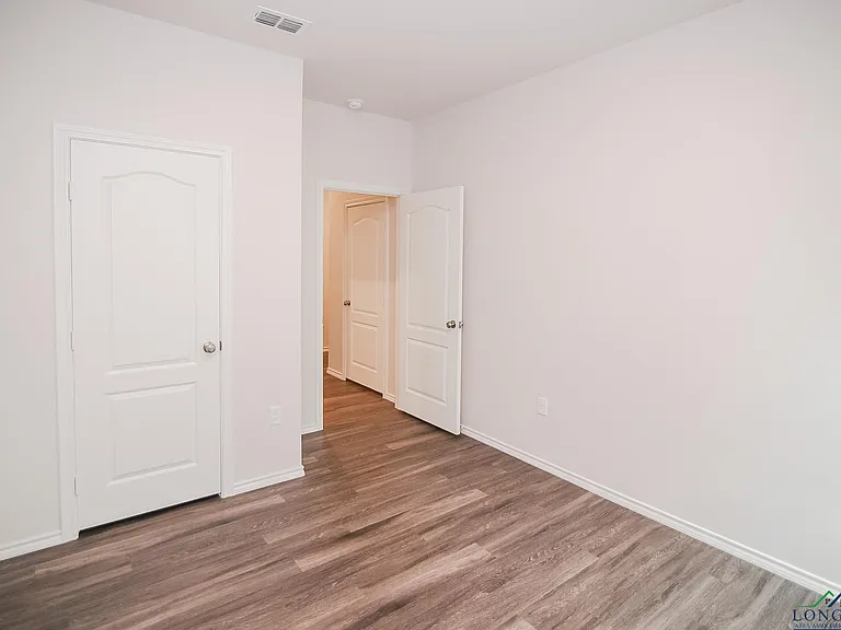 1123 Mission Creek Dr — Photo 12