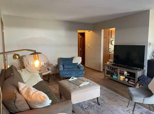 1126 Jefferson St #A, Oshkosh, WI 54901