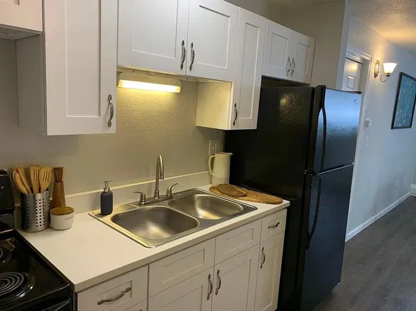 1432 Macon St, 1432 Macon St Unit 7, Aurora, CO 80010
