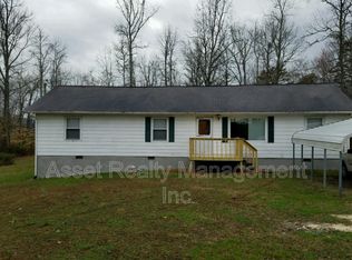 304 Joel Rd, Oliver Springs, TN 37840
