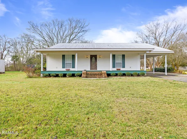 1230 Hebert Ln, Saint Martinville, LA 70582