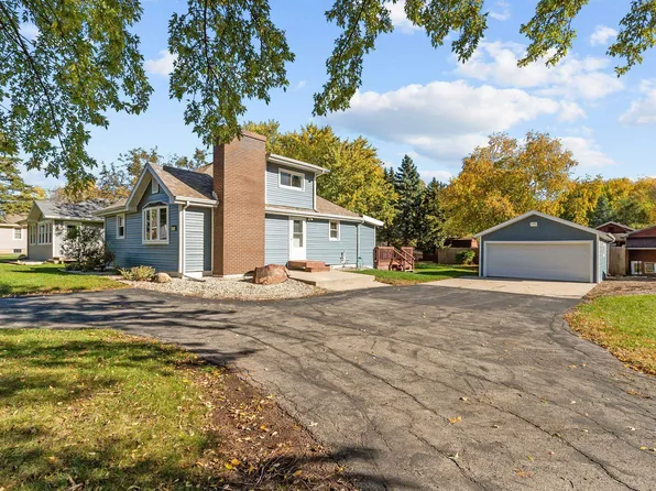 1266 Conrad St, Oshkosh, WI 54904