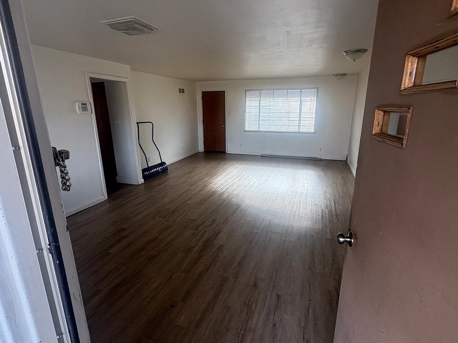 2 bed, 1500 sqft, $1,425 — Photo 2