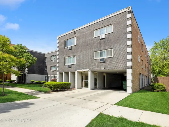 914 N Austin Blvd APT B10, Oak Park, IL 60302