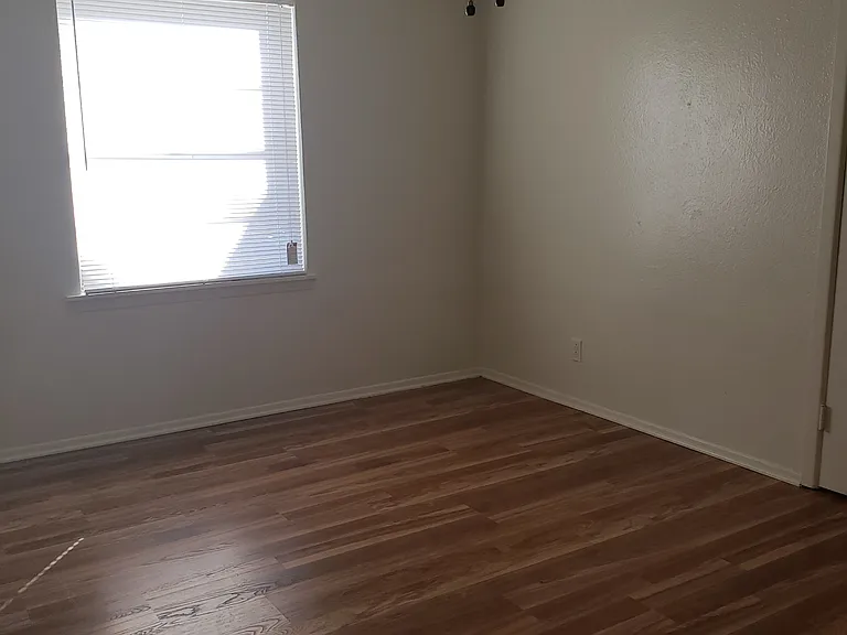 1439 S Rusk St — Photo 19