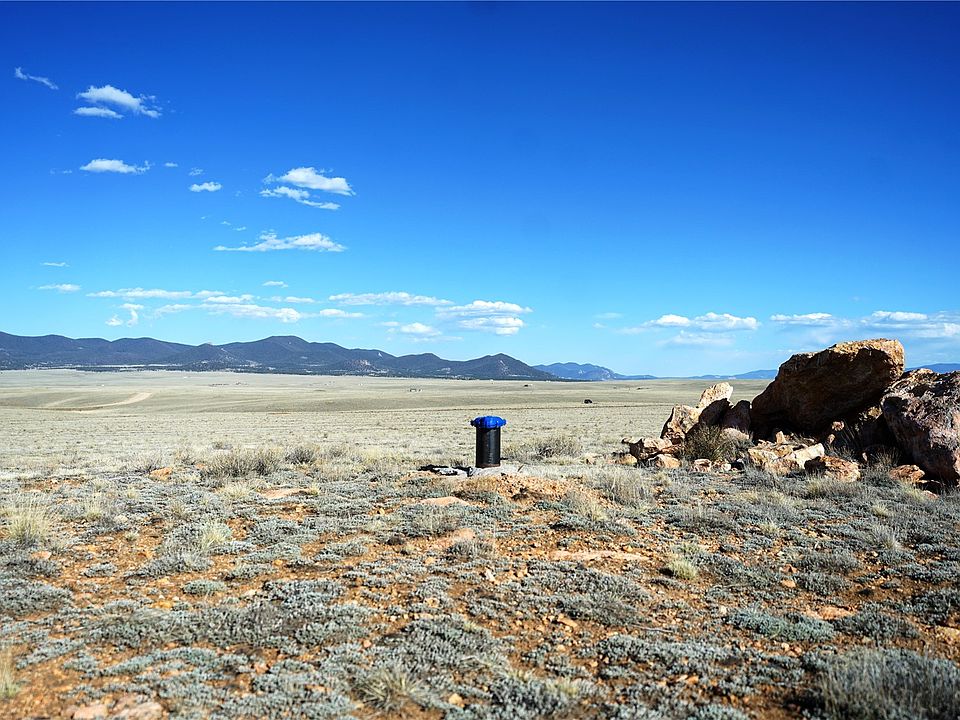 1st image of 417 Andesite Way