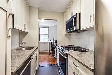 Rented by Brown Harris Stevens
