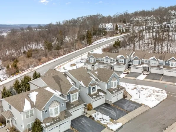 29 Blazingstar Way, Allamuchy Twp., NJ 07840