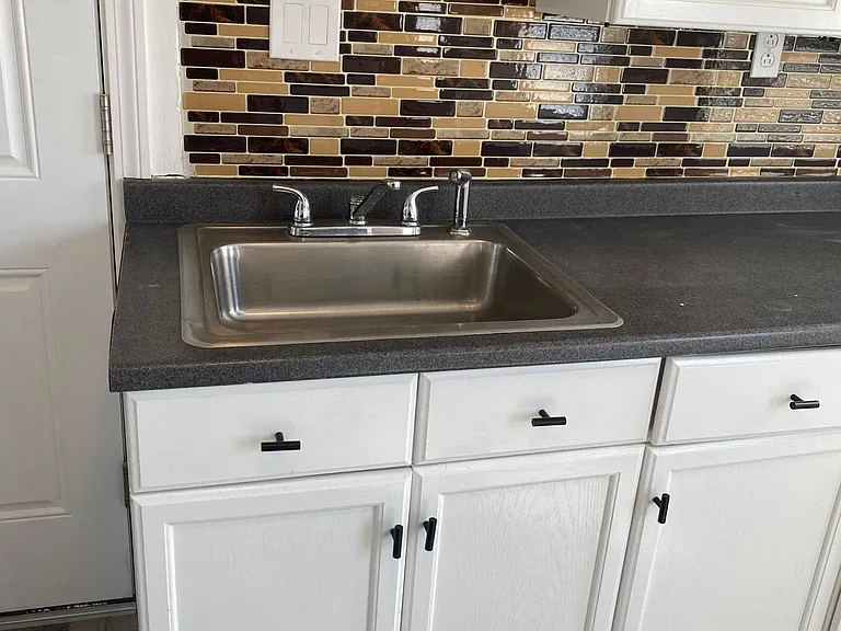 39 Russ Ln #3 — Photo 35
