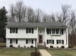 48 Southern Ln, Warwick, NY 10990