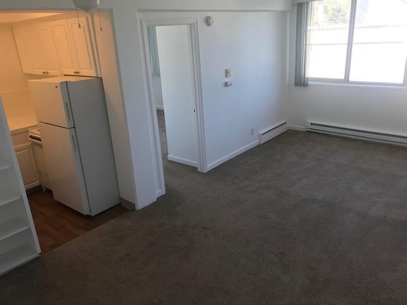 2nd image of 5236 22nd Ave NE APT 105