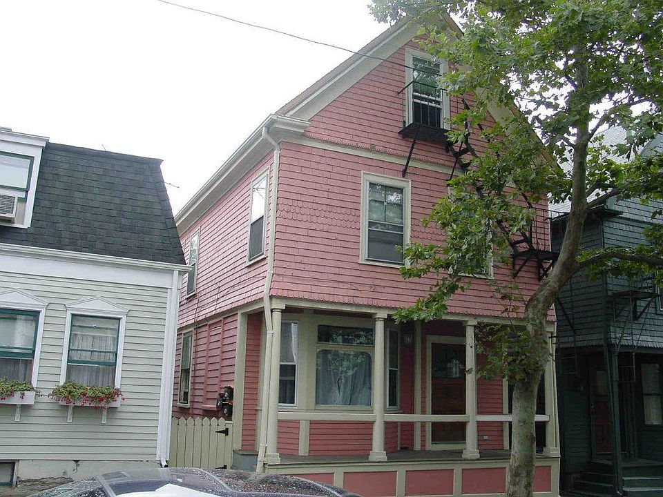 2nd image of 29 Young St #2