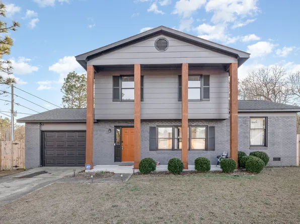 1060 Christina St, Fayetteville, NC 28314