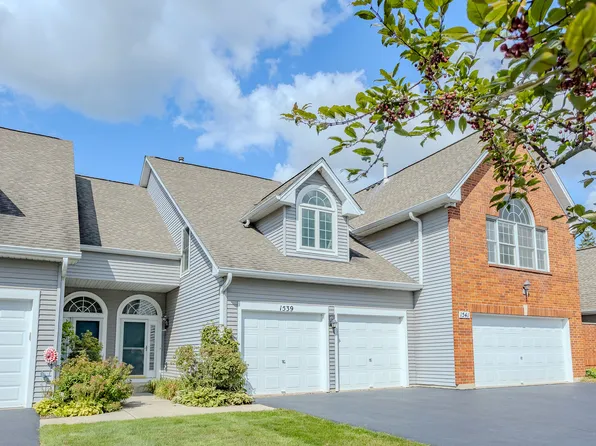 1539 W Ethans Glen Dr, Palatine, IL 60067