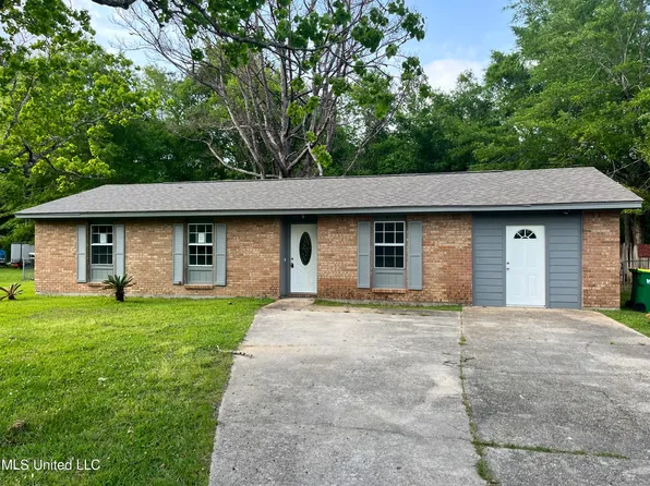 9728 Donchester Cir, Moss Point, MS 39562