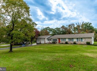 14 Acoma Ln, Collegeville, PA 19426