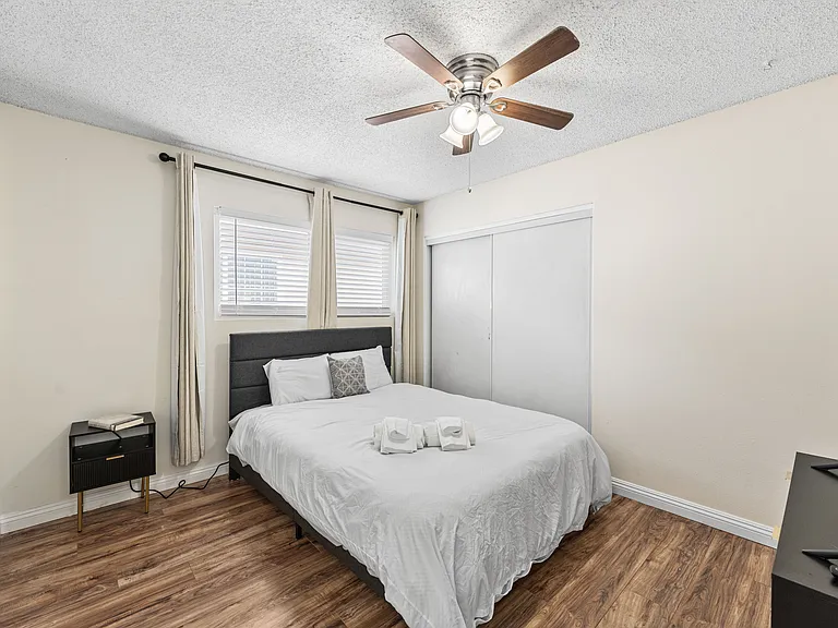 9155 Pacific Ave #210 — Photo 29