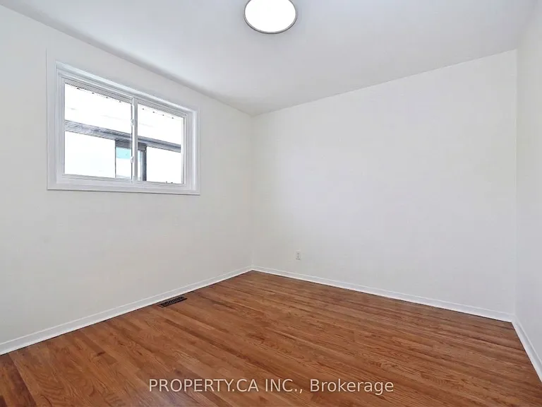 701 Sunnypoint Dr — Photo 11