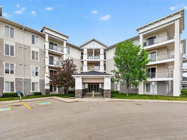 333 SE Taravista Dr NE #1117, Calgary, AB T3J 0H4