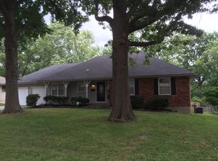 5713 Laurel Ave, Raytown, MO 64133