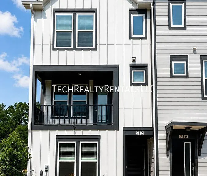 212 Ferebee Pl #1 — Photo 1
