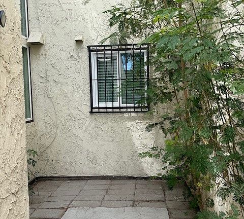 4th image of 1203 Mews Ln