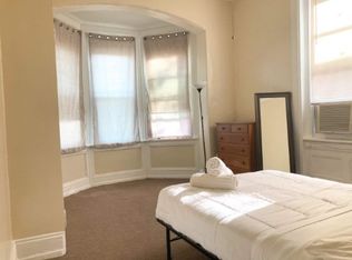 4406 Chestnut St #2R, Philadelphia, PA 19104