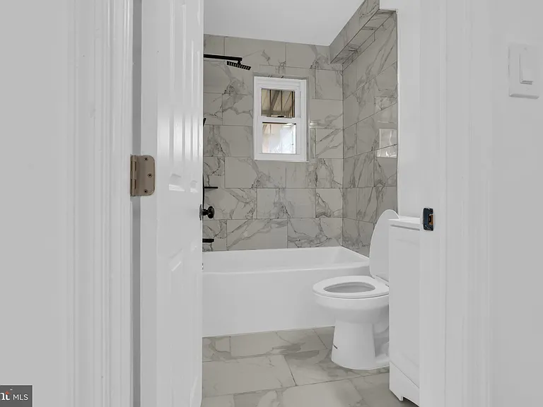 518 Oglethorpe St NE — Photo 44